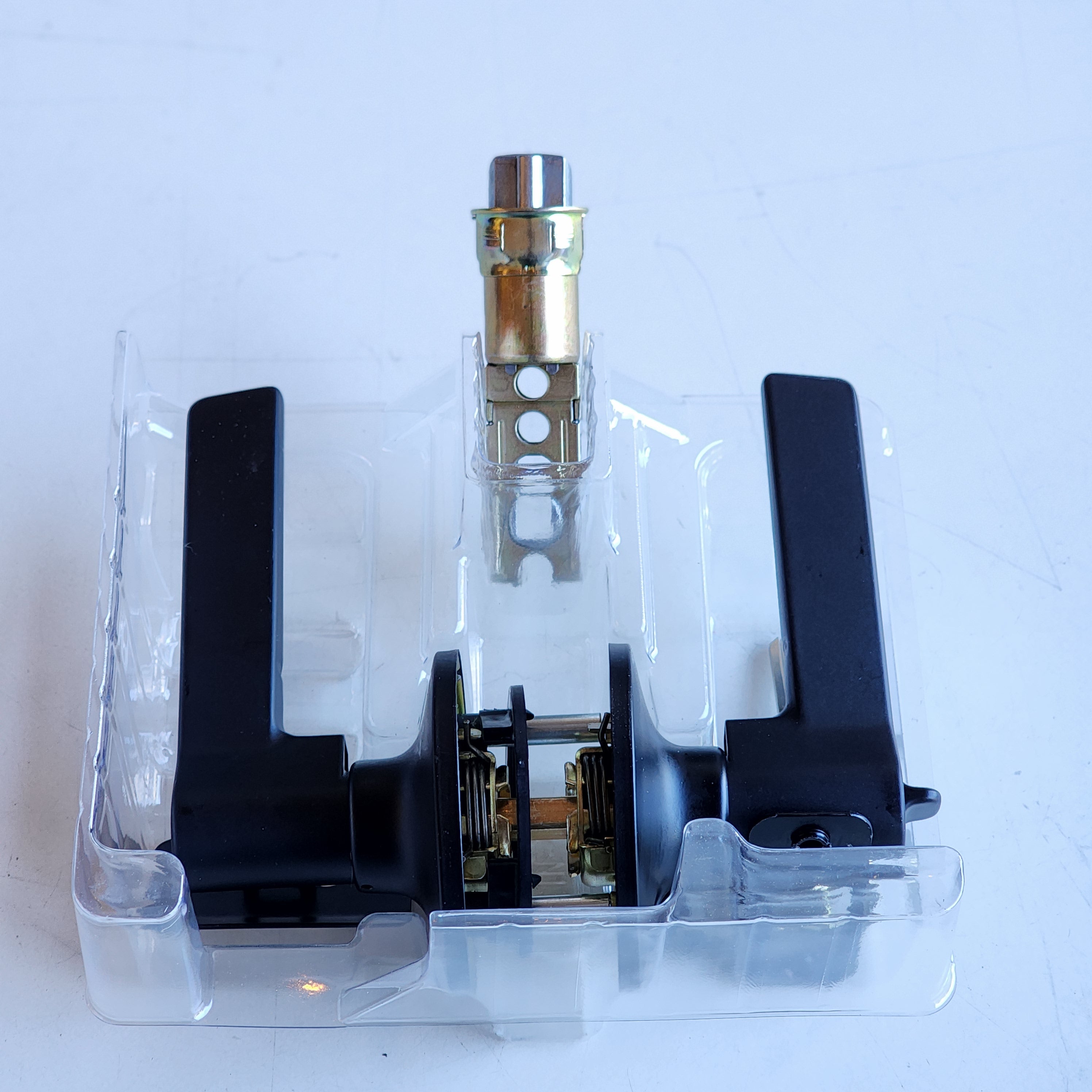 Freedom Matte Black Keyed Entry Door Lever (32LEX900B) Freedom Matte Black Keyed Entry Door Lever (32LEX900B)